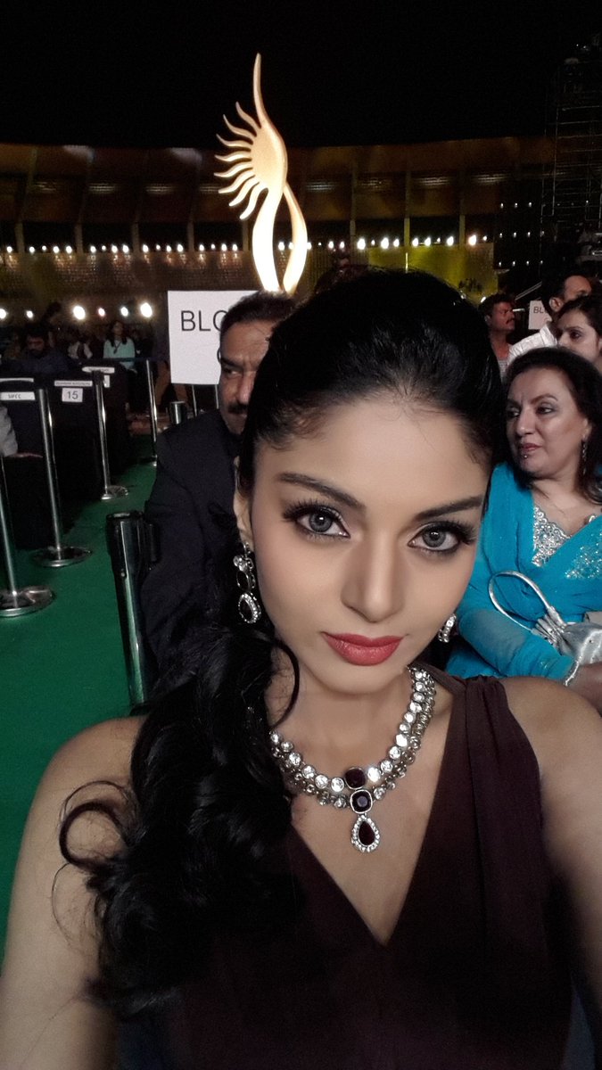 sanampsetty's tweet photo. At IIFA Utsavam South☺ https://t.co/NNGB5Pq1aO