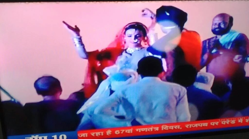 Embedded image permalink