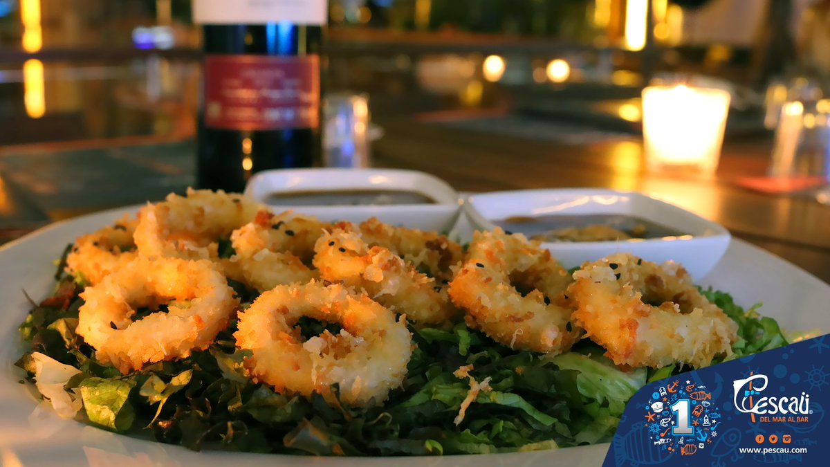 PescauQueretaro's tweet photo. Un vinito o cerveza obscura para acompañar nuestros #Calamares al panko y parmesano, una botanita que debes probar! https://t.co/uXJIc4zgig