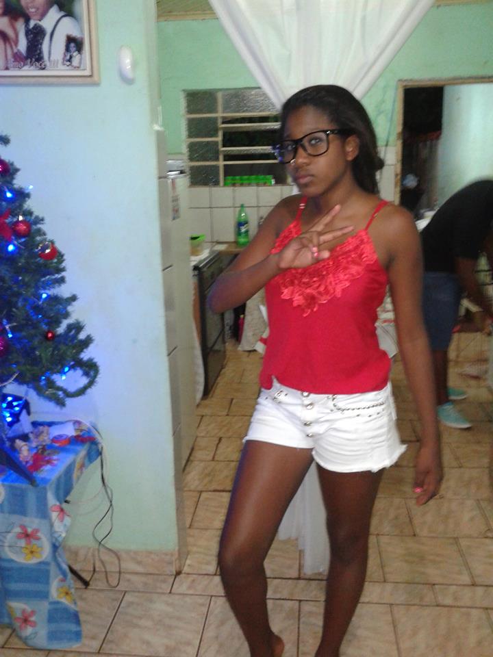 thayna_caninde's tweet photo. Essa Mina é Loca https://t.co/pnZzKFSyHN