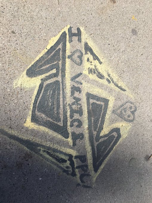 in #venicebeach #eros #artschool now recruiting https://t.co/ATm0jnJihi<a href="/tag/venicebeach"class="tags">#venicebeach</a><a href="/tag/eros"class="tags">#eros</a><a href="/tag/artschool"class="tags">#artschool</a>