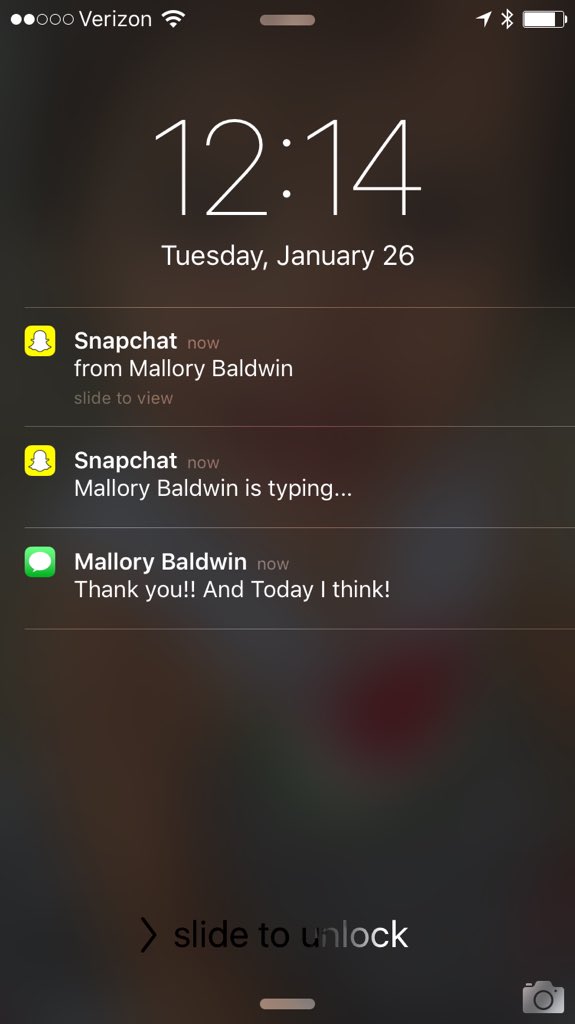walkertxsranger's tweet photo. I think we have a problem. 2 diff convo's at the same time 😂 @BaldwinMal03 https://t.co/sPTCByBtEo