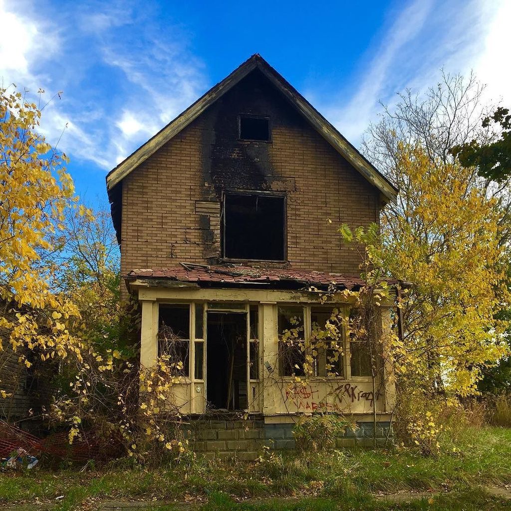 abandogram's tweet photo. abandoned_detroit: #abandoned #abandoneddetroit #detroitmichigan #detroit #realdetroit #detroitruins #motorcity #de… https://t.co/yrPRv8568z