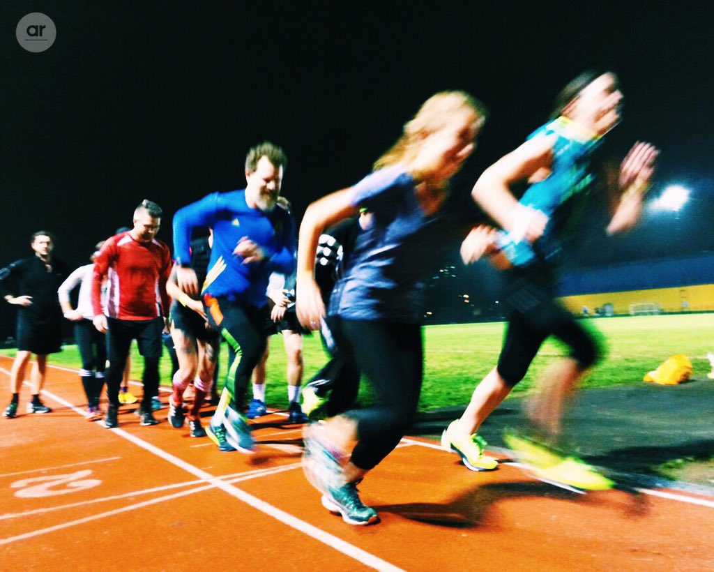 adventrunning's tweet photo. Rolling deep tonight at #TrackTuesday as we prepare our body & mind for Spring races #readytorun #projectbq #vmlm16 https://t.co/dC333jc4Qs