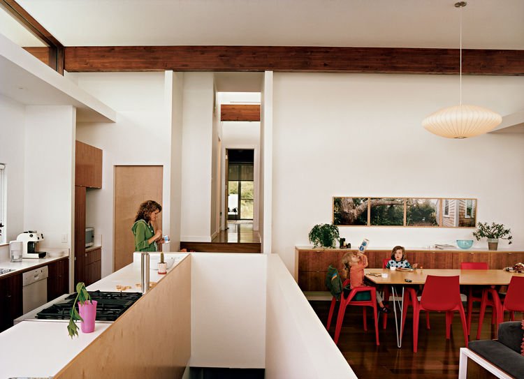 dwell's tweet photo. Love Dwell? It's your lucky day. We're looking for readers' homes to be in a special issue: https://t.co/6BmqQr5VA3 https://t.co/O7V2vbWfaN