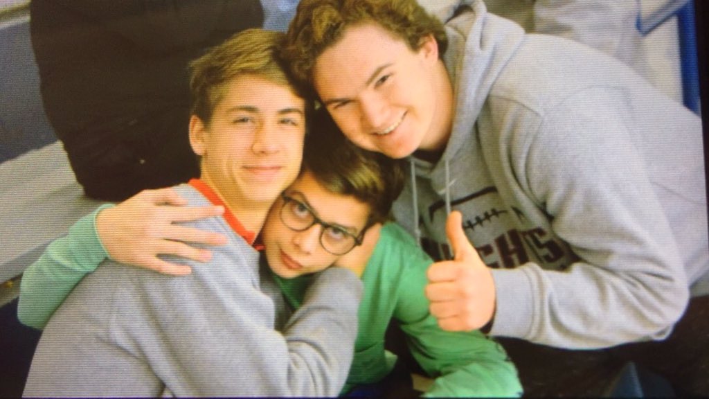 cspears1997's tweet photo. It's a family #notderek https://t.co/Vbr42xMnWd