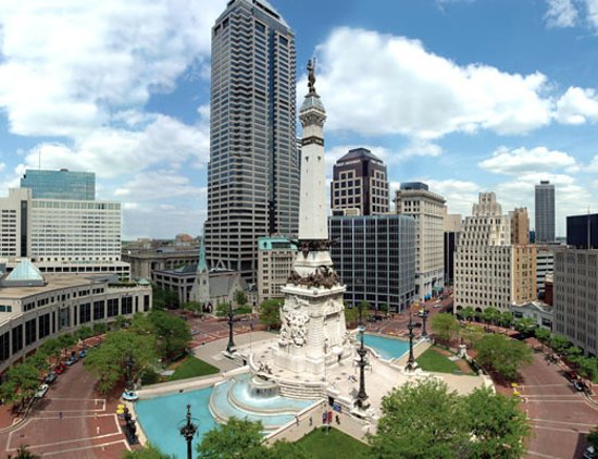 coachrebholz's tweet image. Another big time commit from the Circle City!!! #Indy #TacklingMachine #4