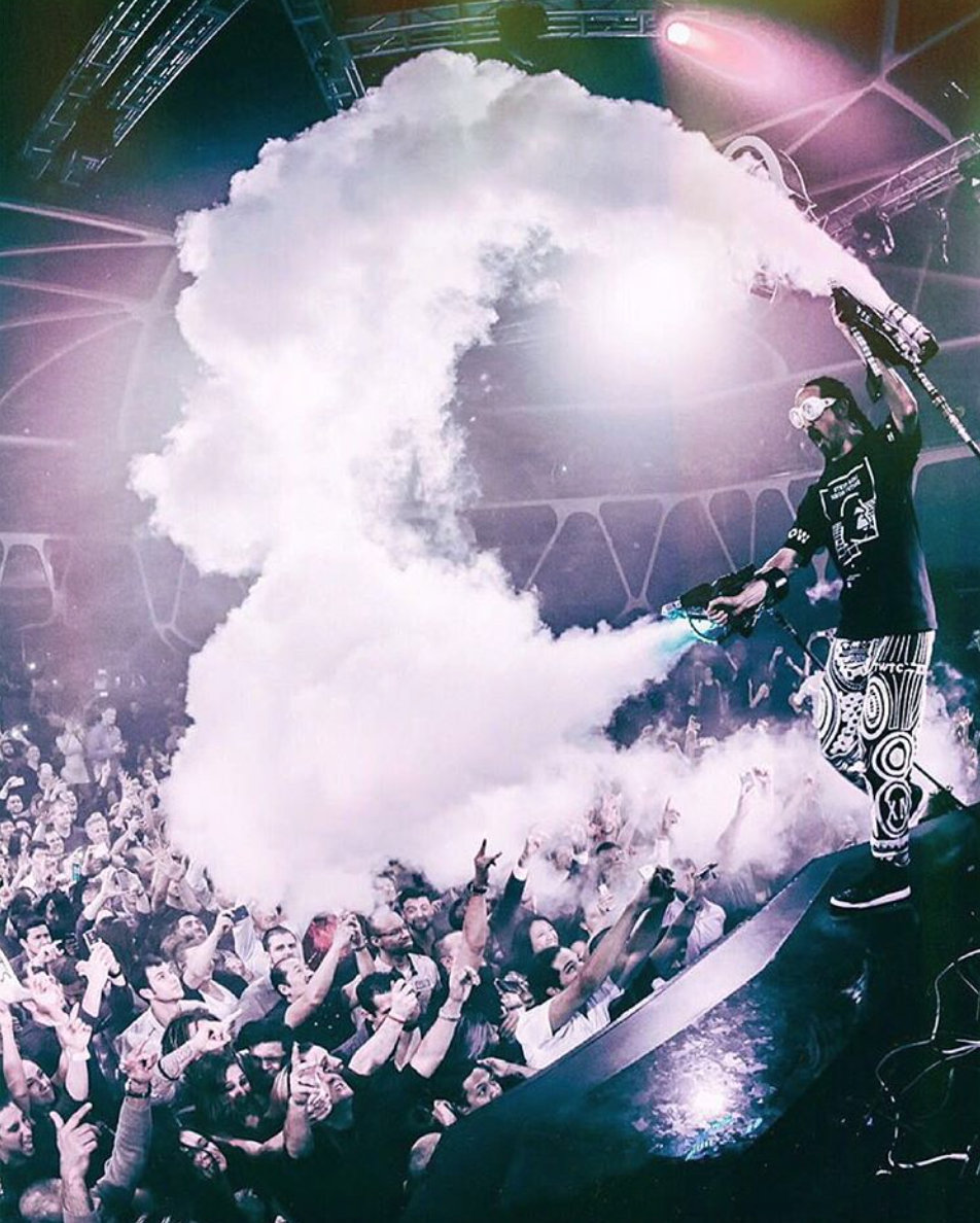 🌪🌪🌪 https://t.co/2XUCAtwvIf