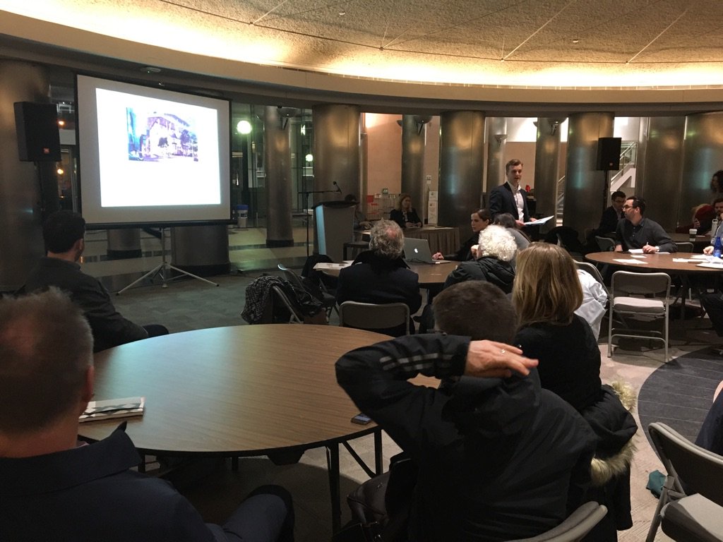 CZsFfUVWIAMUHSE.jpg:large