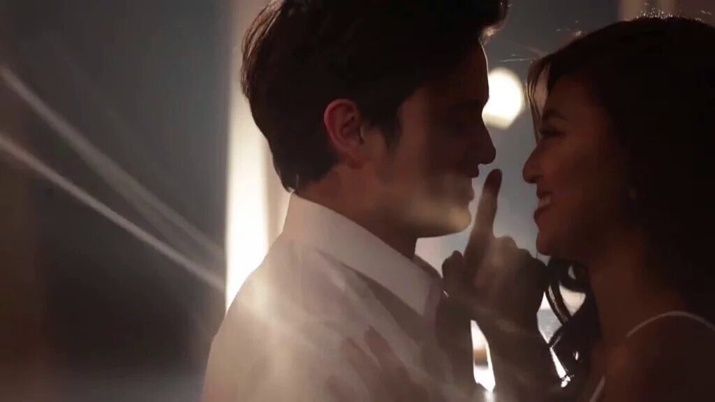 TeamRealTV's tweet photo. When everything's wrong, you make it right.

#OTWOLRivalryForACause -EM https://t.co/Oaa0aY1W1u