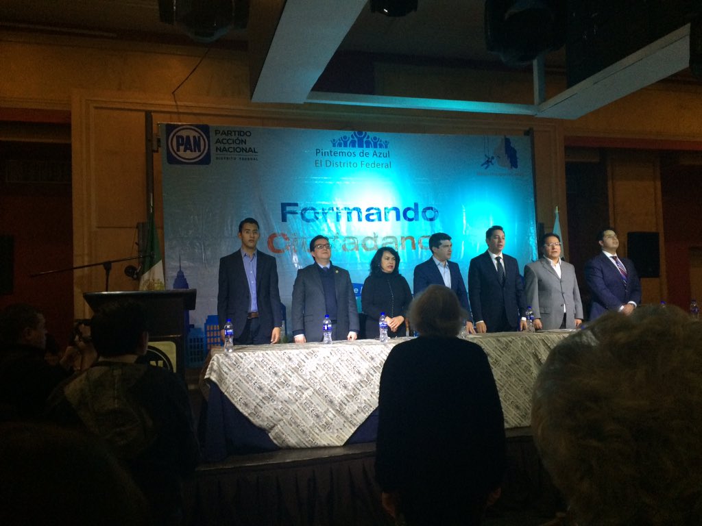 Acompañando a nuestro Presidente #PANDF <a href="/mauriciotabe/">Mauricio Tabe Echartea</a>, reunión con militancia BJ! 👏🏼👏🏼👏🏼