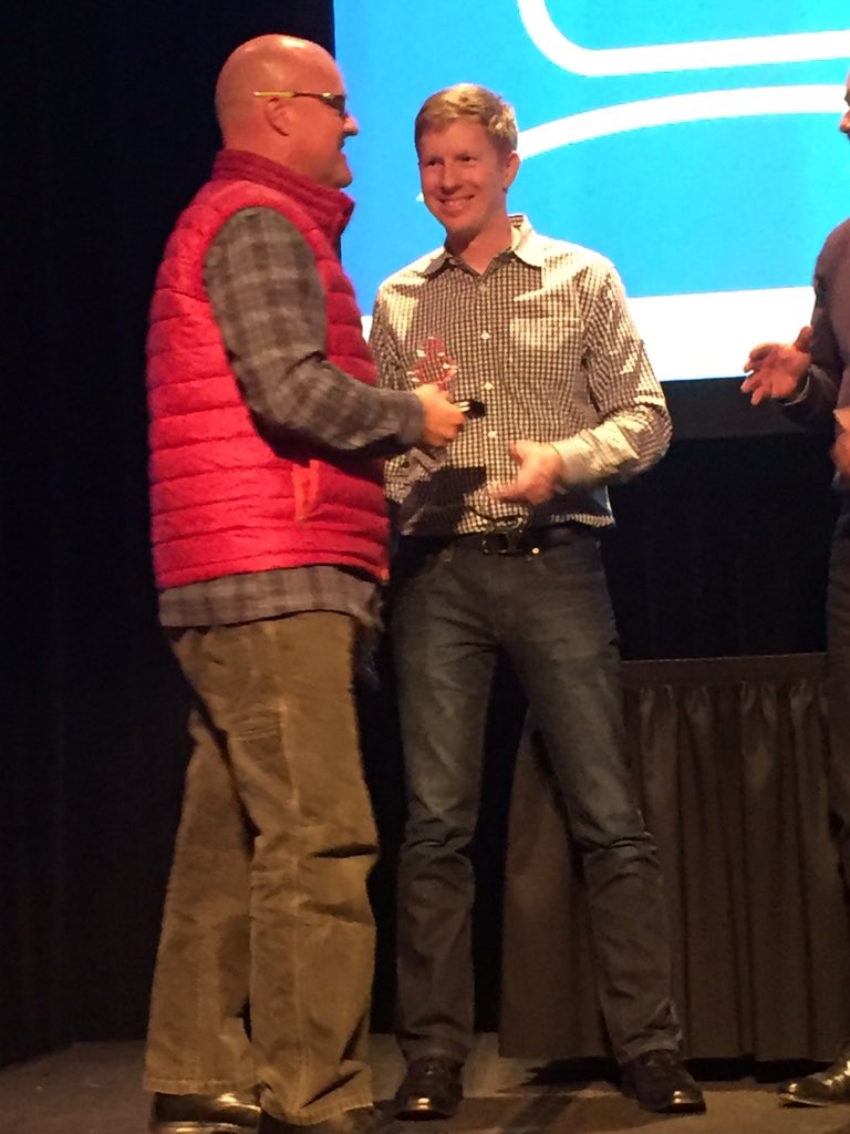 Huge honor to be Channel Mgr of year @solidfire: my hero @jungledave