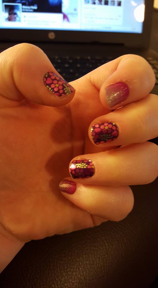 I love Jamberry! amysnipes.jamberry.com #Blossominglove #Jamberry #nailartdesigns #socialjam