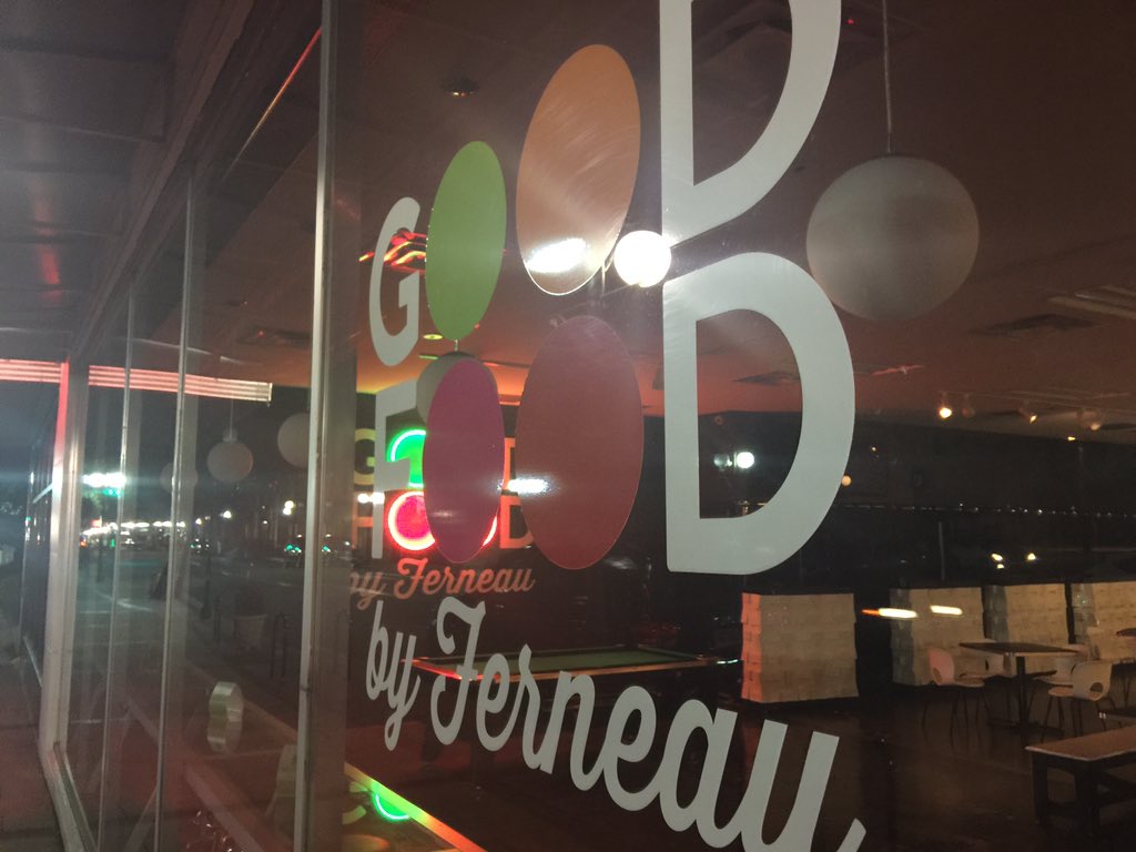 Hilary_TV's tweet image. Going to miss #goodfoodbyferneau in #NorthLittleRock ! Such a great cooking class with @chefferneau tonight!