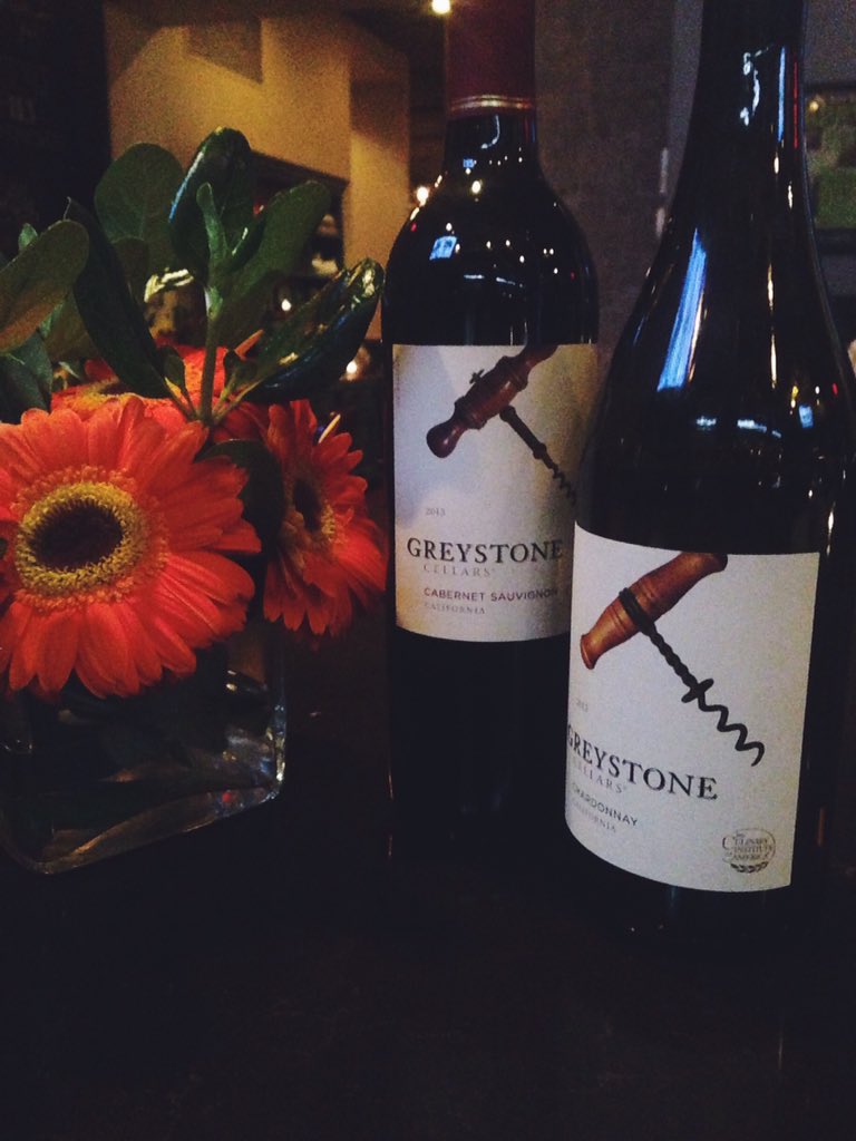 hutchchicago's tweet image. If you find yourself in our bar between 4-6pm, a glass of this Cab or Chard will only set you back $4! 🍷