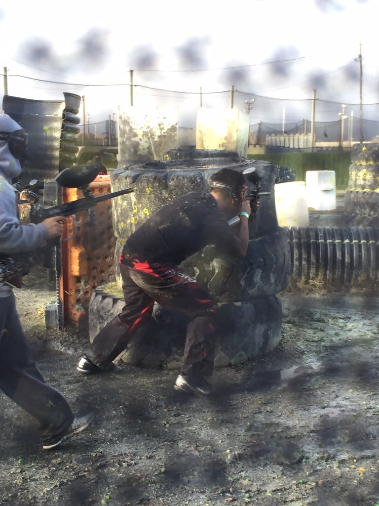 gavinlumpia's tweet image. This picture is just too dope. #thatform