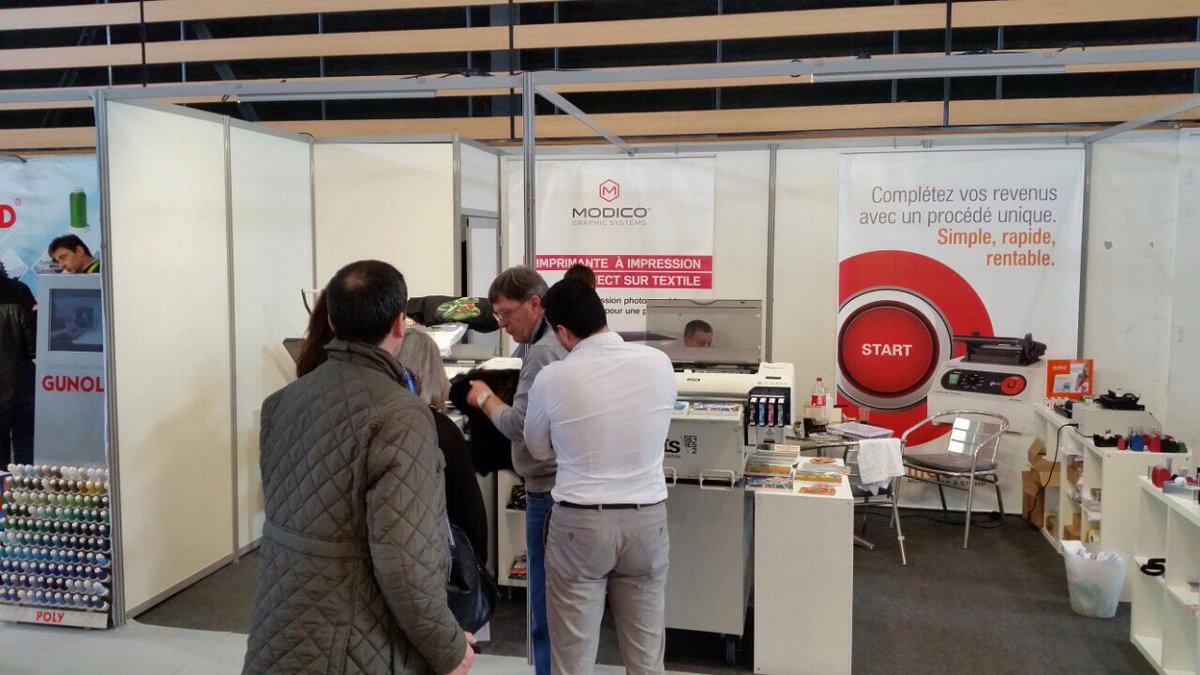 AzonPrinter's tweet image. Modico and Azon - BOOTH #1C1 - Azon Tex pro, #DirectToGarment and DTS, #DirectToSubstrate printer @Salon_CPrint