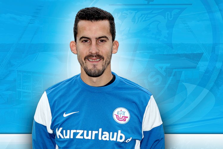 HansaRostock's tweet photo. #Hansa testet slowenischen Mittelfeldspieler #Anej Lovrečič https://t.co/P5kYGPHeJ8
#AFDFCH #3Liga #Zeigtsuns https://t.co/7mtvztB5Bv