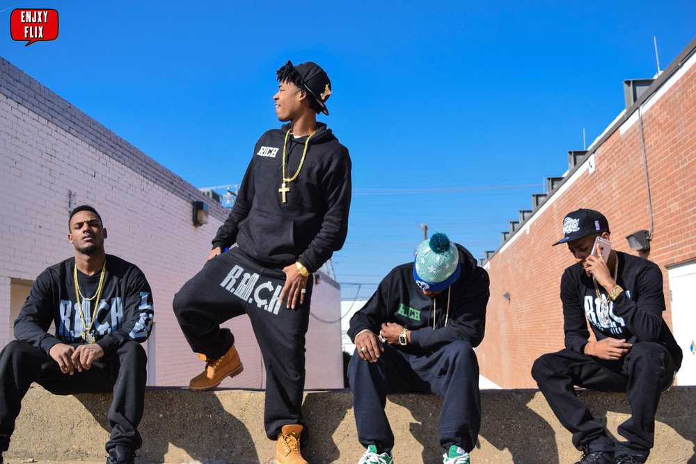 Rich3xfam's tweet photo. Watch R.I.C.H brand new video "Rollin"(link in bio) true R.I.C.H fans retweet &amp; let the world know! #RICH #ROLLIN https://t.co/sUhMtAiiL1