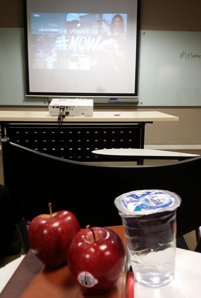 What i need #now: Food, water, knowledge! #LfTwitter <a href="/InfoSuperIndo/">SuperIndoSupermarket</a>