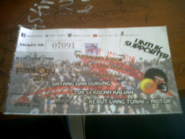 AryaWR_'s tweet photo. Tiket udah ada, tinggal cari siapa yg mau di ajak nonton https://t.co/ixnpPrNW1L
