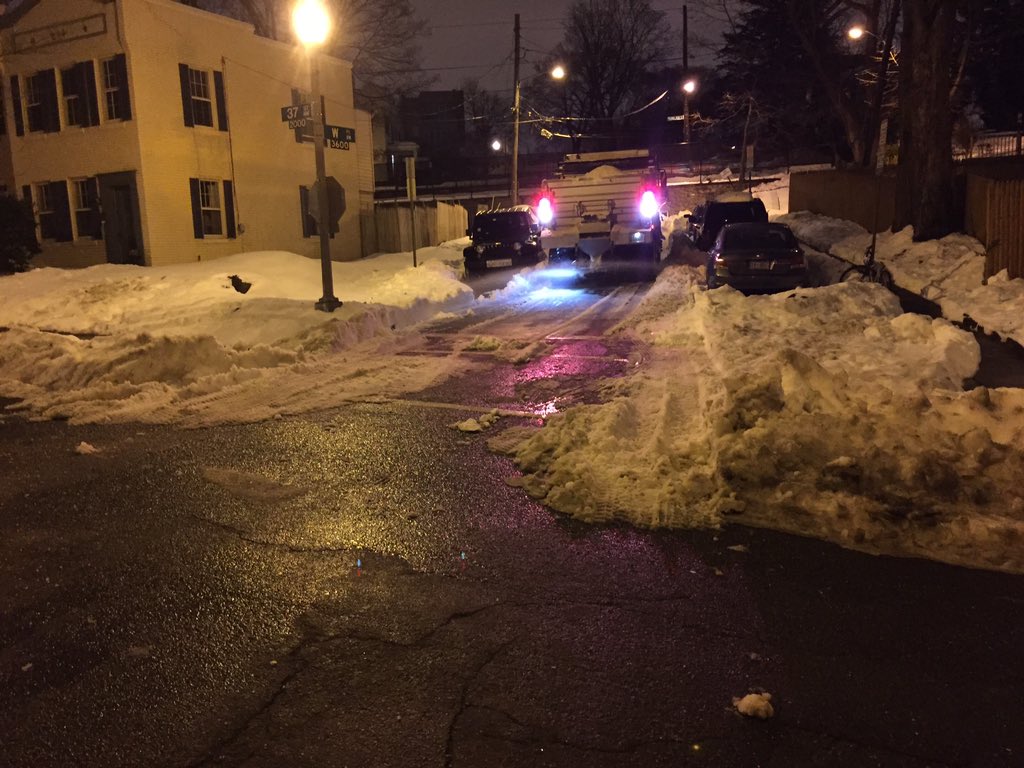 senatorsllfour's tweet photo. @DCDPW @DDOTDC #openingsidestreets in #residentialarea #wearewashingtondc #workinghard4you #StaySafeDC https://t.co/F562Cij6q0