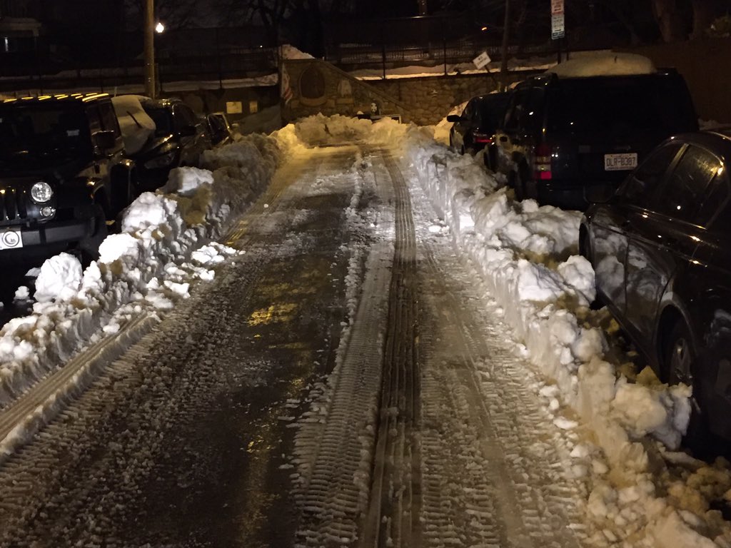 senatorsllfour's tweet photo. @DCDPW @DDOTDC #openingsidestreets in #residentialarea #wearewashingtondc #workinghard4you #StaySafeDC https://t.co/F562Cij6q0