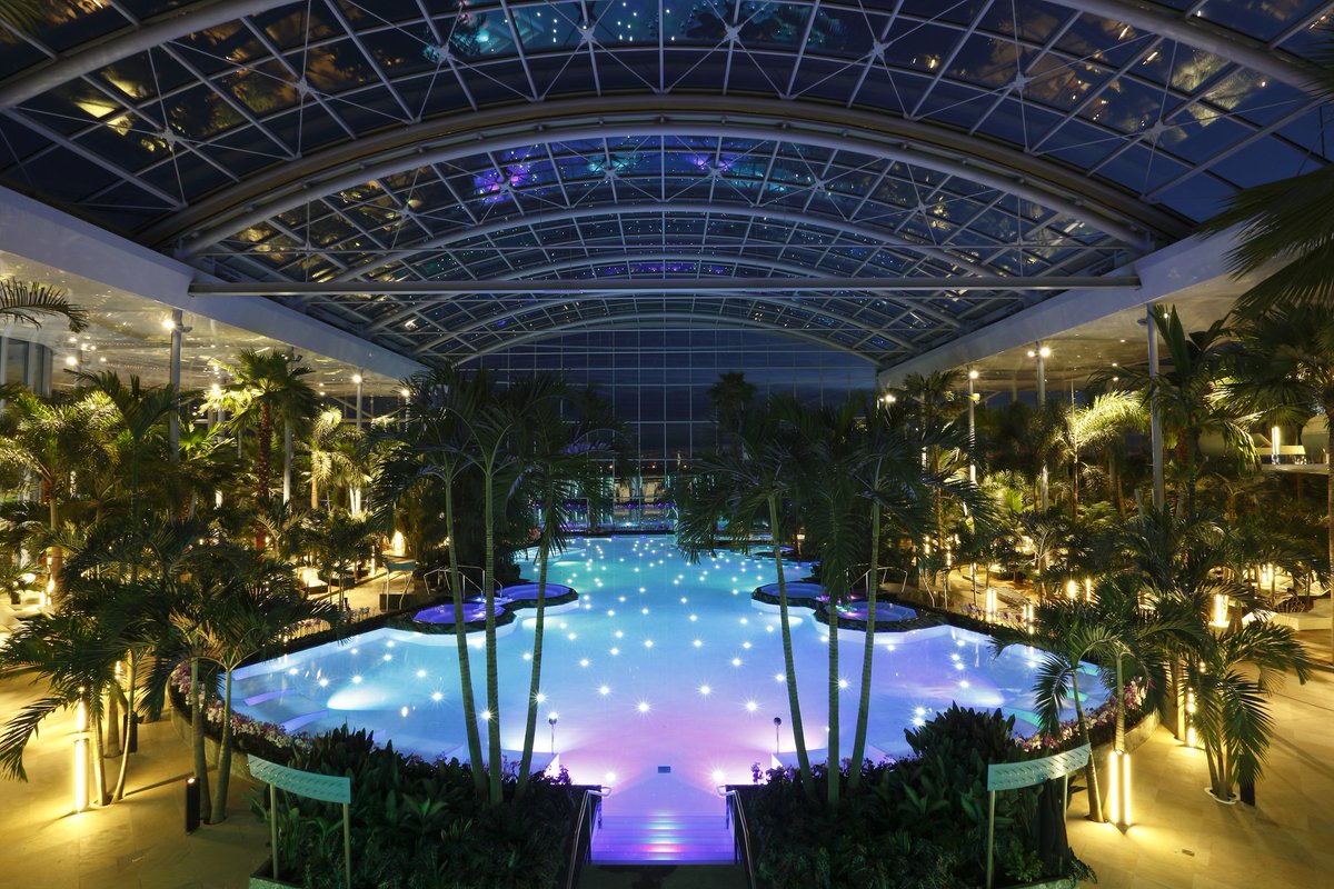 CatalinDocPhot's tweet photo. One of my last commercial work - Therme Bucharest
https://t.co/V94BSv6BsH https://t.co/gW2xnavM0o