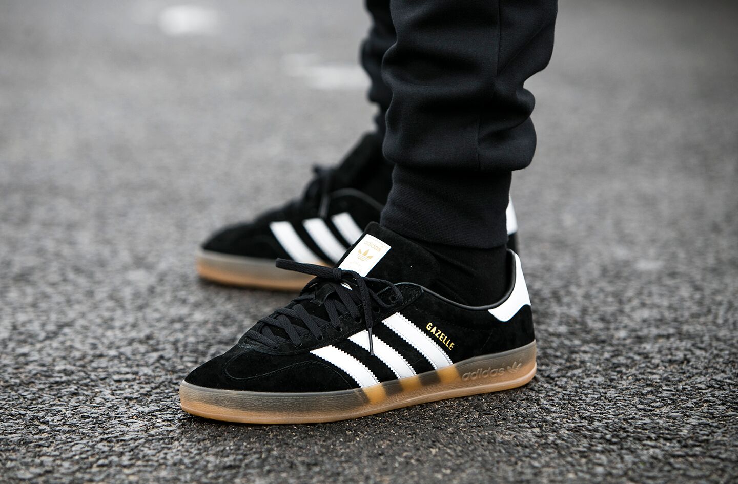 Adidas gazelle indoor core black sale