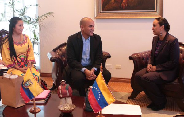 Parlamento Indígena tweet media