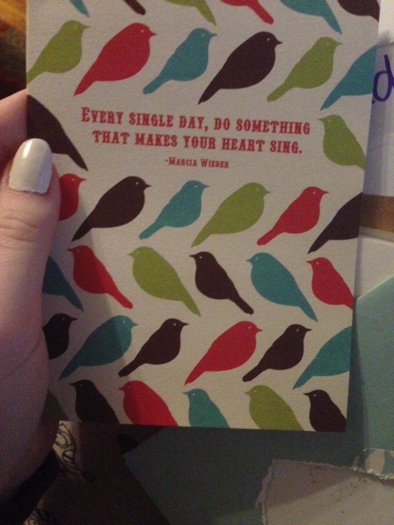 xKiiraaa's tweet photo. *HARDCORE FANGIRLING* thank you @ShelleSumners for making my day. #GraceGrows https://t.co/SP0cfYDaxw