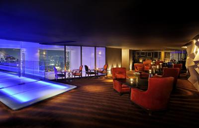 hotelsnapper's tweet photo. Lebua at State Tower ***** 
https://t.co/oaAxHcGrJR
#travel #luxury #Hotel #seychelles #Reisen #urlaub #Bangkok https://t.co/mrLEHdZtiw