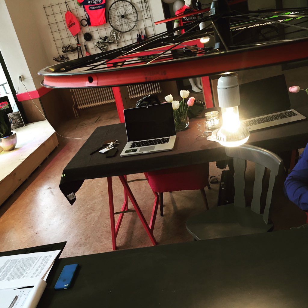 Flexwerken in de Wielerhub? Natuurlijk kan dat! Er is gratis wifi en heerlijke koffie. Tot zo! #workmeetwatch