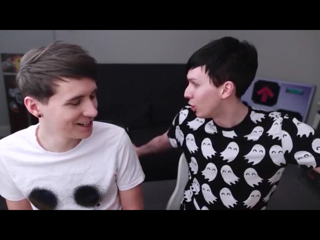 DanPhilVideoPic's tweet photo. Dan and Phil play Undertale #2 #Danand PhilGames pt 1 https://t.co/f0U4he7dh5