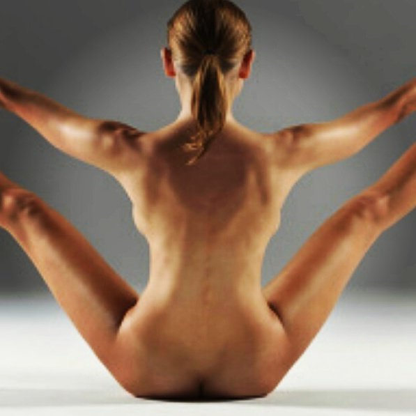 yourmistressbr's tweet photo. #sexy #yoga #hotpositions Acesse https://t.co/SzIIzCb3DR https://t.co/UCWVoSzPHW