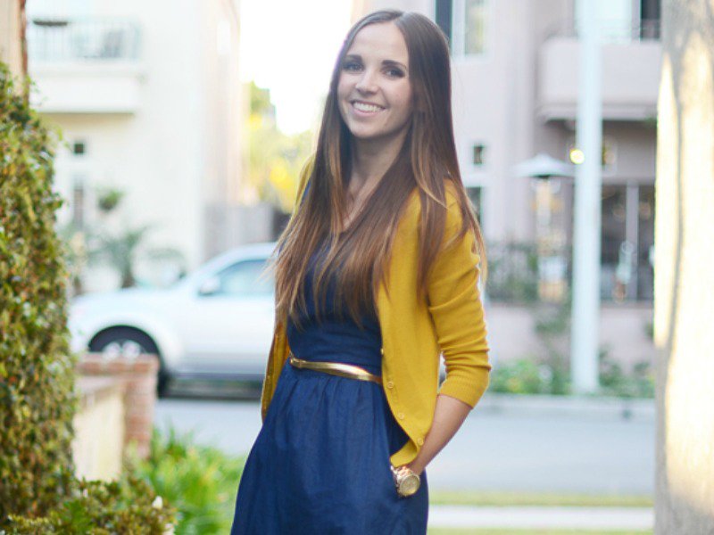 VovamShoes's tweet photo. Every woman owns a cardigan but not every woman knows the do's and don't of wearing one- https://t.co/Usy1OhIDP4 https://t.co/EY4lMNJwK0