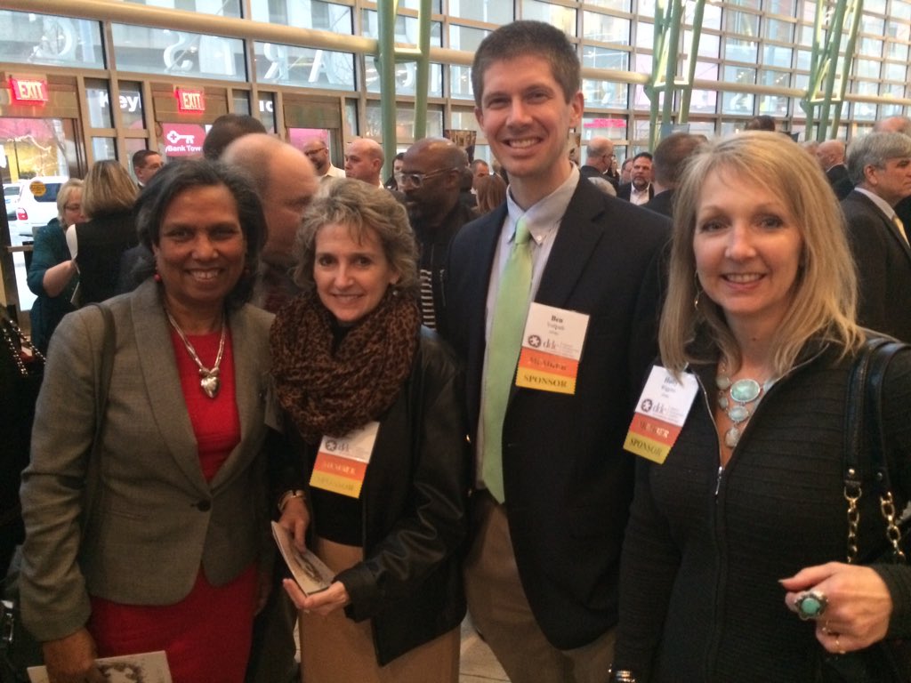 AESOhio's tweet photo. #TeamDPL at @daytonregion's #AnnualMeeting. Proud to collaborate in growing economy + jobs. #EnergizingGrowth https://t.co/jcmL3CFtJz