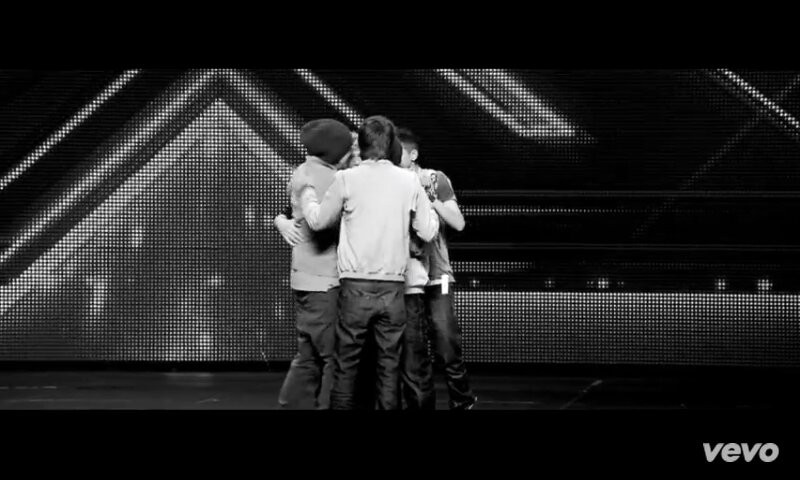 Sally_Nene's tweet photo. This is not the end, but only the beginning of a new adventure, to go always together ❤
#1DHistoryVideo https://t.co/pw2OhYaz9n