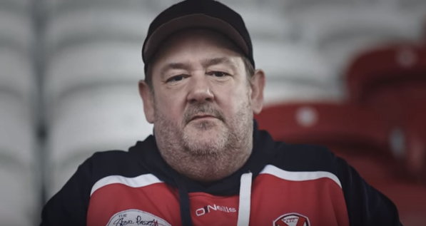 SeriousAboutRL's tweet photo. Flashback: When Johnny Vegas played for St Helens...
WATCH HERE: https://t.co/l3w11wv76L https://t.co/lHIA8m5hgt