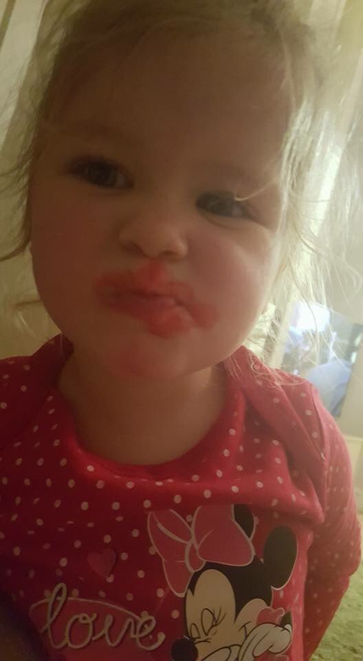 leecarron88's tweet photo. Haha trying to put lipstick on the little madam https://t.co/ExjI5nodHt