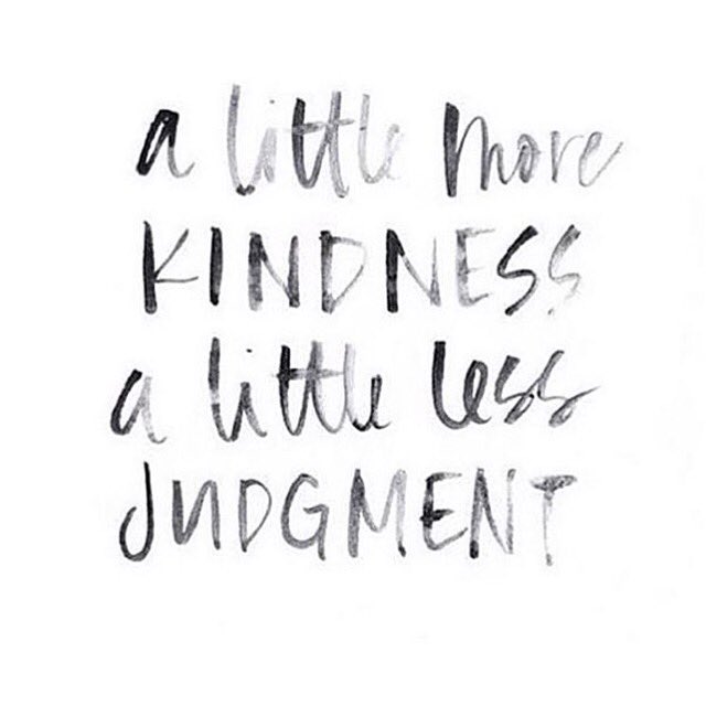 ShopSTC's tweet image. Today is #BellLetsTalk day! Let's pay more attention to how we act every day. Always choose kindness. 💕
