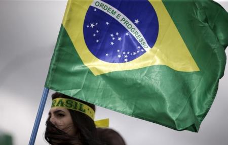 ReutersLatam's tweet photo. #Brasil ve peor caída en ranking mundial de corrupción: Transparencia Internacional
https://t.co/TZOHkTojNR https://t.co/wIvTlJswXm