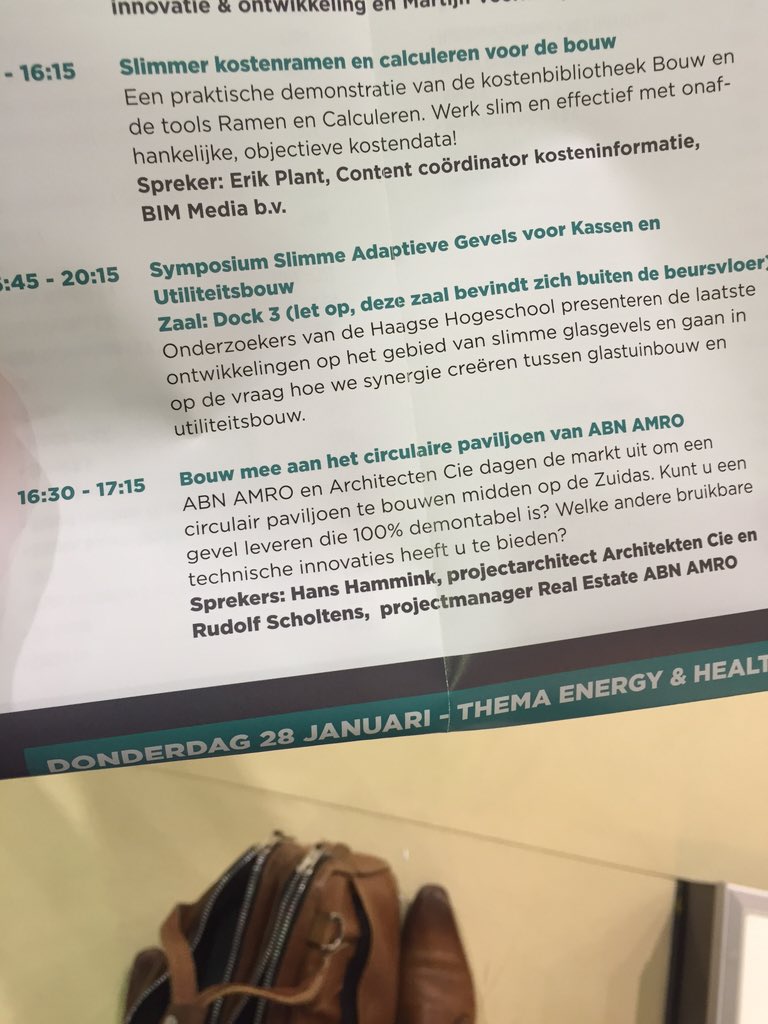 RudolfScholtens's tweet photo. Vandaag spreken over het circulaire paviljoen ABN AMRO op #gevel2016 https://t.co/38qdmBMnio