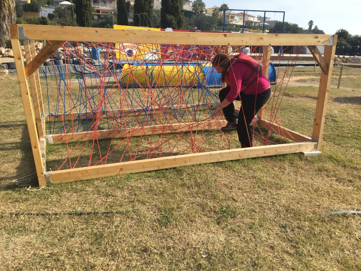 OASitges's tweet photo. #OcioAventuraSitges #HumorAmarillo #Paintball #BubbleSoccer #Barbacoas #Despedidas #Cumpleaños #Sitges https://t.co/OGZCIjCdiG