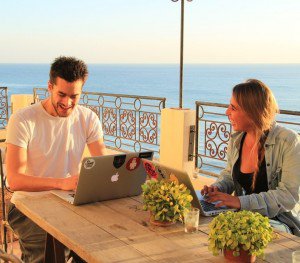 PotentialinAsia's tweet photo. https://t.co/IUjsJEZtUx The road to Bali and other destinations for the world’s remote workers by @InsightOnWork https://t.co/WXMKPPQrCe