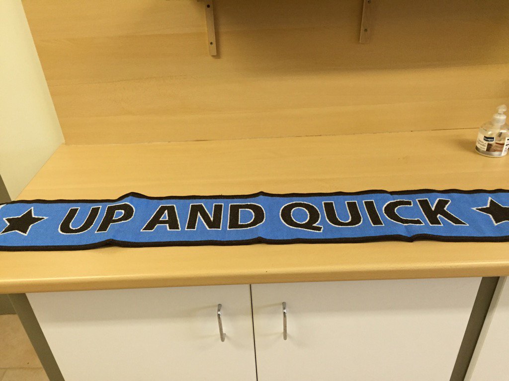 lherete's tweet image. Prêt pour dimanche