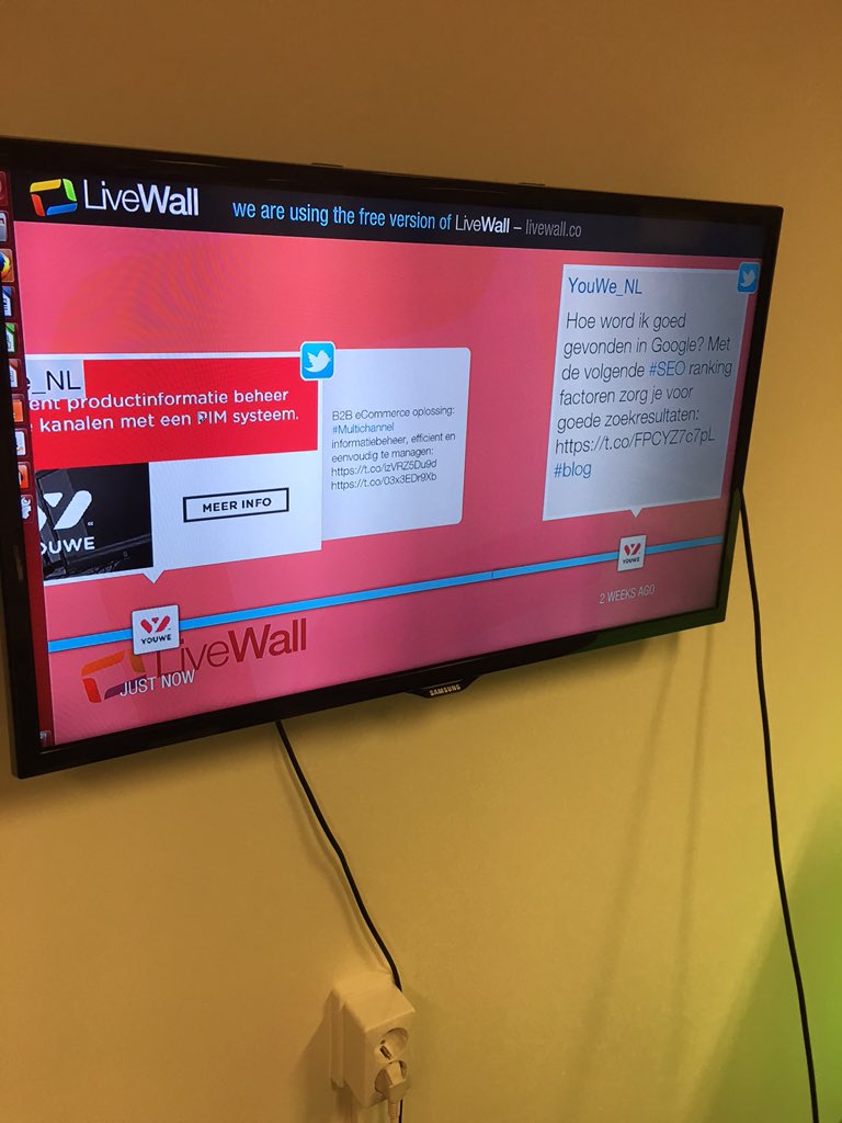 DJneo's tweet photo. Op de socialwall. #socialception #youwe https://t.co/E8jXcZc7zh
