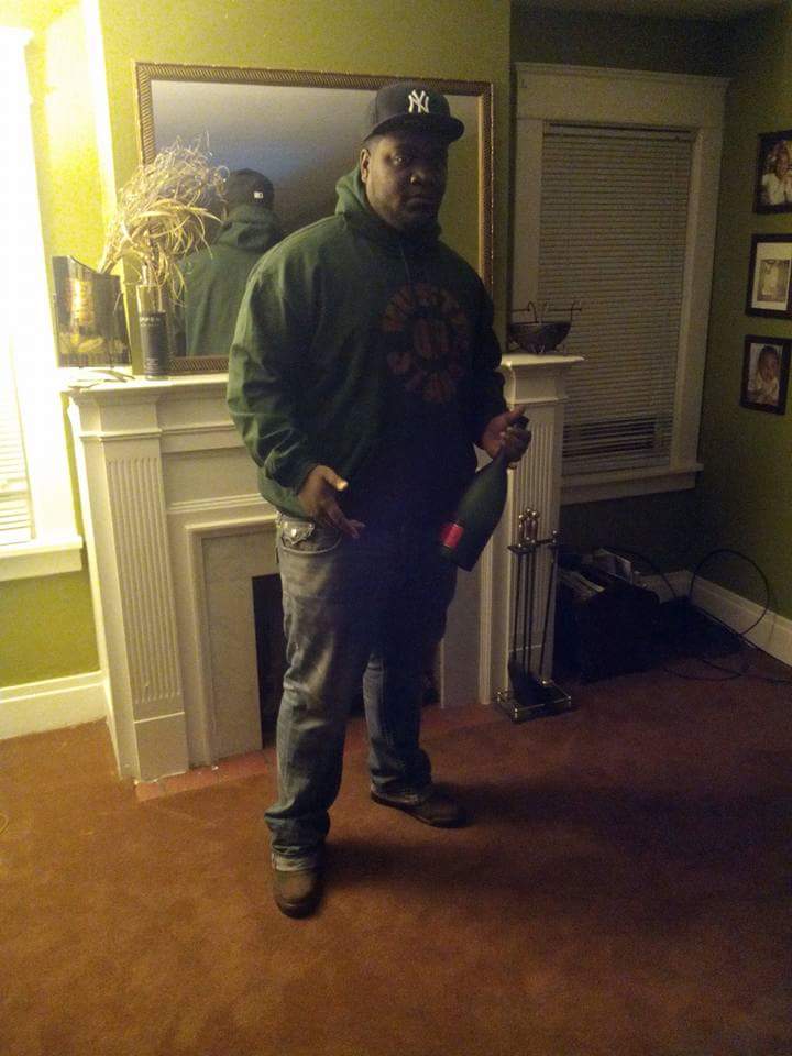 Hustleorstarve1's tweet photo. TheMovement #hustlehard2016 #hustlegang #lifestyle #hustleorstarve https://t.co/5mpT5wBOX1