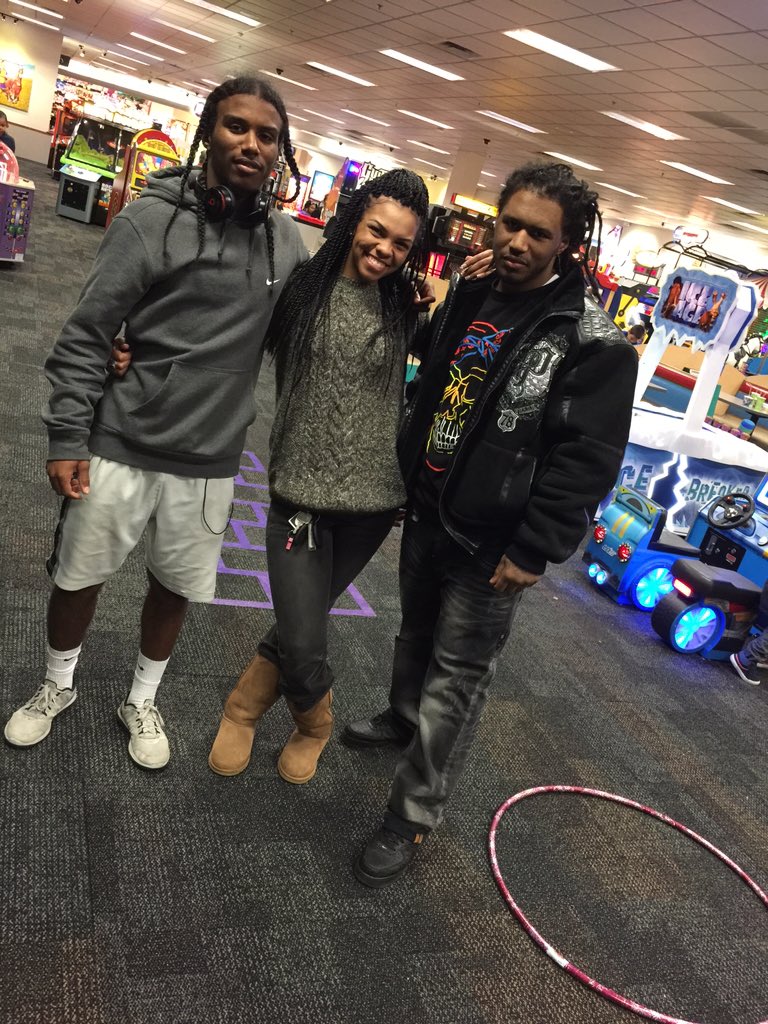 shes_THETRUTH's tweet photo. Better let me know that they WILL NOT play bout me! #mrgrindhard & #mrNOTguilty https://t.co/G2VY7NX8tt
