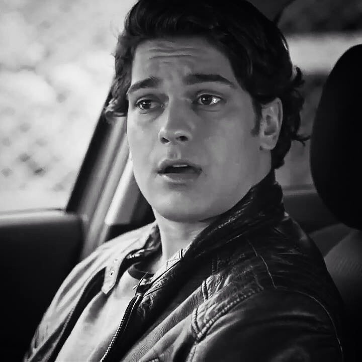 ulusoyphotos's tweet photo. 💟 
Çağatay Ulusoy @cagatayulusoyy https://t.co/BFzWwfaq1C